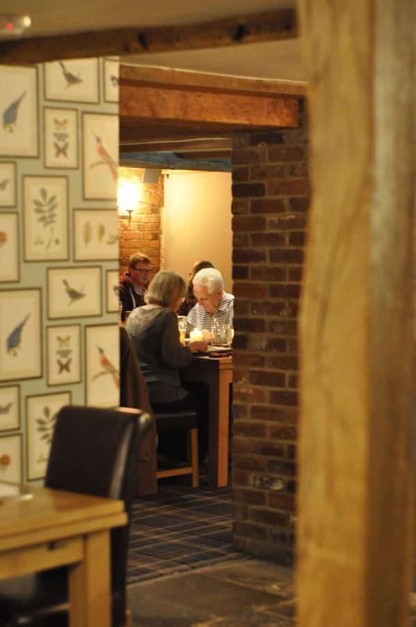 The Angel Inn Уорминстър Екстериор снимка