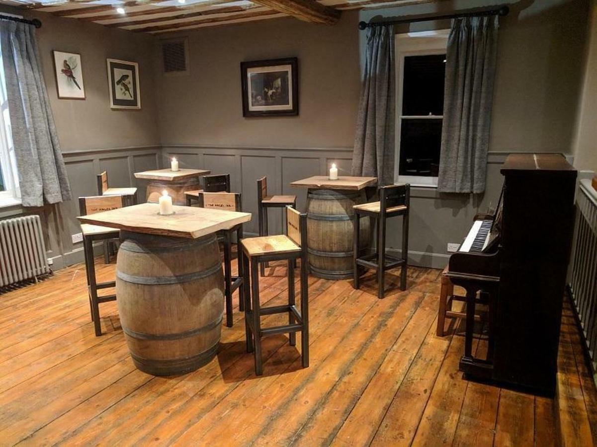 The Angel Inn Уорминстър Екстериор снимка